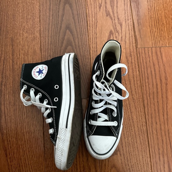 CONVERSE HI-TOP CHUCKS - Picture 4 of 6